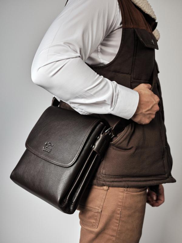 KANGAROO KINGDOM Hakiki Dana Deri Koyu Kahverengi Büyük Boy Erkek Postacı Çantası 3122-K